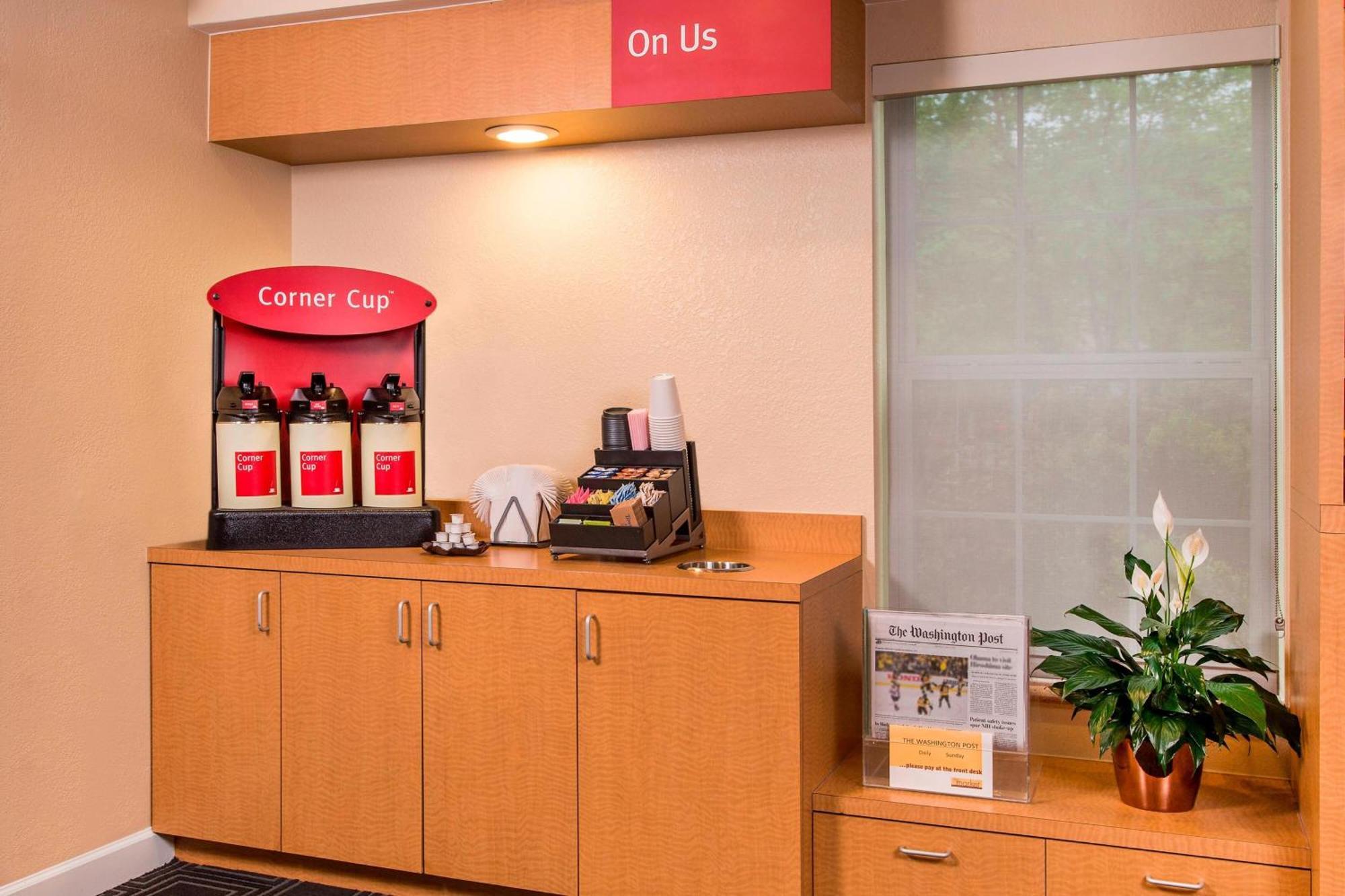 Towneplace Suites By Marriott Clinton At Joint Base Andrews Kültér fotó