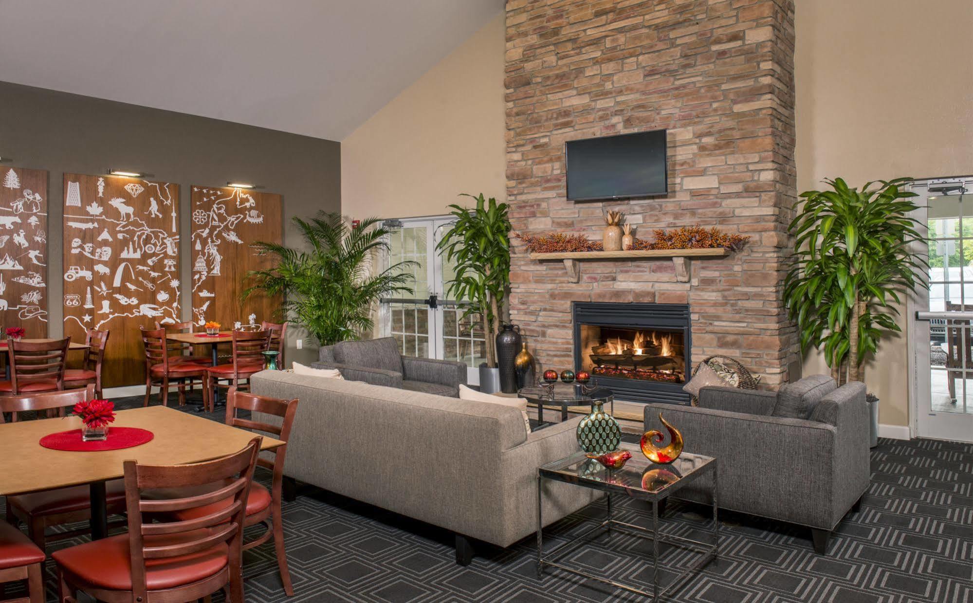 Towneplace Suites By Marriott Clinton At Joint Base Andrews Kültér fotó